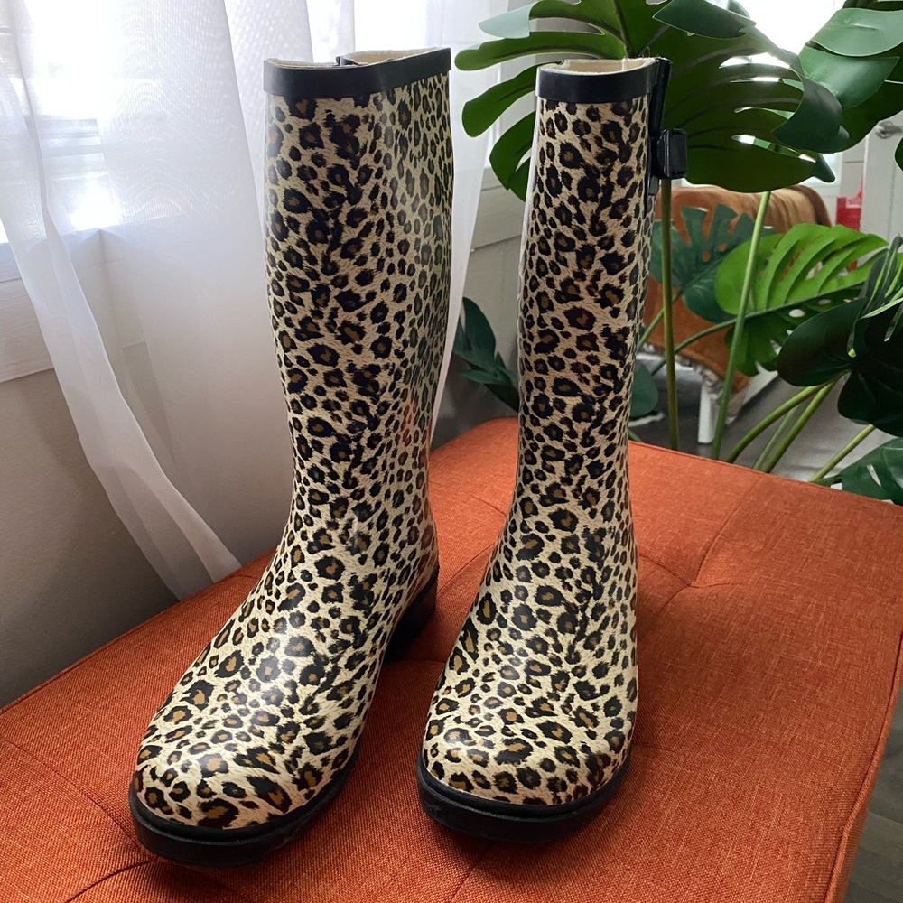 Cheetah Rainboots Size 10